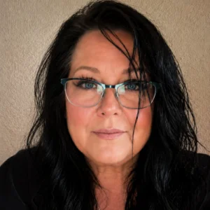 Laurie Yach